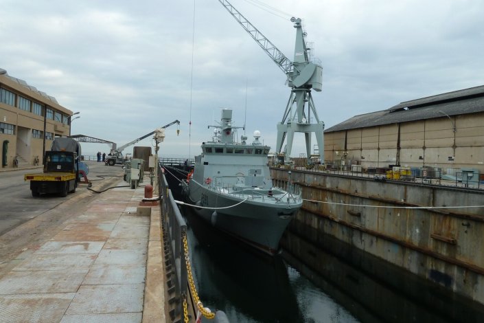 Trabalhadores denunciam que a situação «está a comprometer a indispensável modernização e o desenvolvimento do único estaleiro naval público em Portugal»
