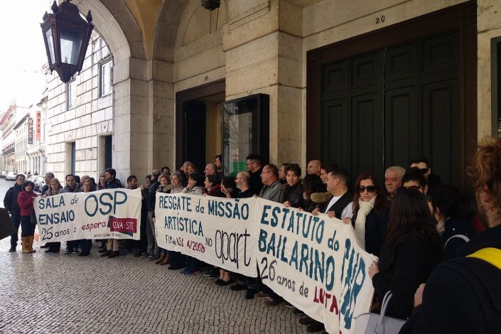 Trabalhadores da Opart no final de um plenário, realizado no Teatro Nacional de São Carlos, em Lisboa. 5 de Março de 2018