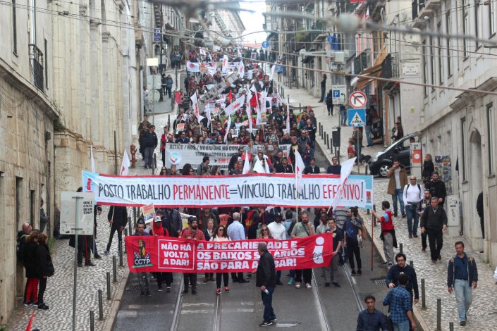 Dia da Juventude Trabalhadora, 26 de Março de 2020. Hoje dever-se-ia ter realizado a manifestação nacional dos jovens trabalhadores, para fazerem ouvir as suas reivindicações contra a precariedade e os salários baixos, por trabalho com direitos e em segurança, contra os abusos patronais e os despedimentos.