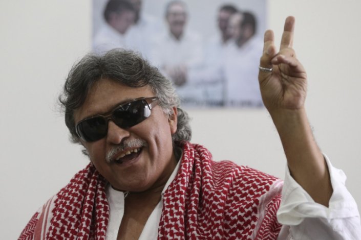 Jesús Santrich, dirigente da FARC e ex-comandante das FARC-EP