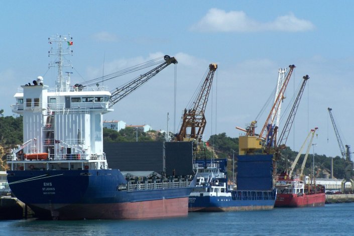 Negociações do contrato colectivo para o porto de Setúbal ainda não está concluído