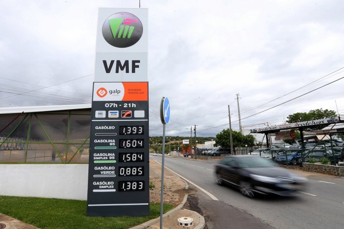 Preços praticados num posto de combustível da cidade de Elvas. 4 de Junho de 2018.