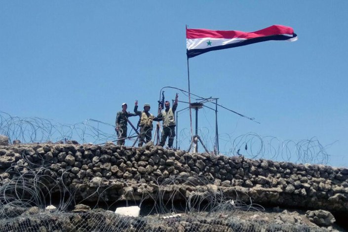 A agressão israelita ocorre num contexto em que o Exército Árabe Sírio consolida o seu avanço no Sudoeste do país e, mais recentemente, na província de Quneitra, junto aos Montes Golã ocupados