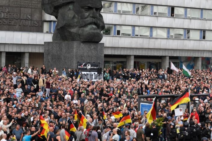 Os protestos da extrema-direita em Chemnitz foram uma verdadeira caça ao estrangeiro