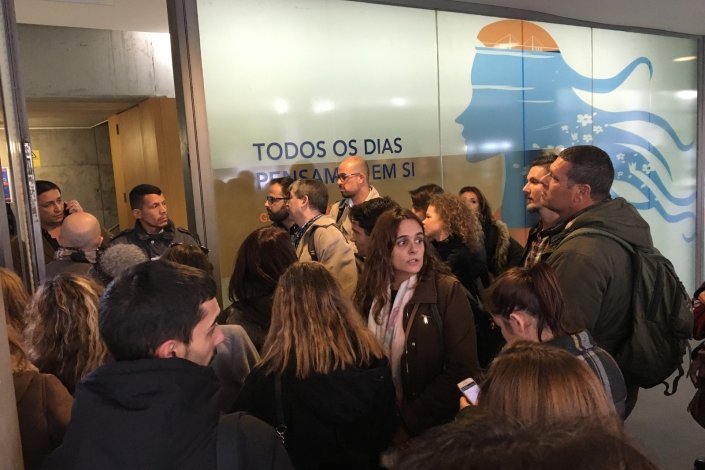 Os utentes do Seixal protestaram junto das instalações onde está instalada a administração da Trasntejo, no Terminal Fluvial do Cais de Sodré, em Lisboa. 11 de Dezmebro de 2018