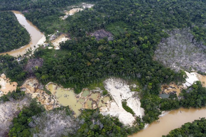 Área da Amazónia afectada pela extracção mineira