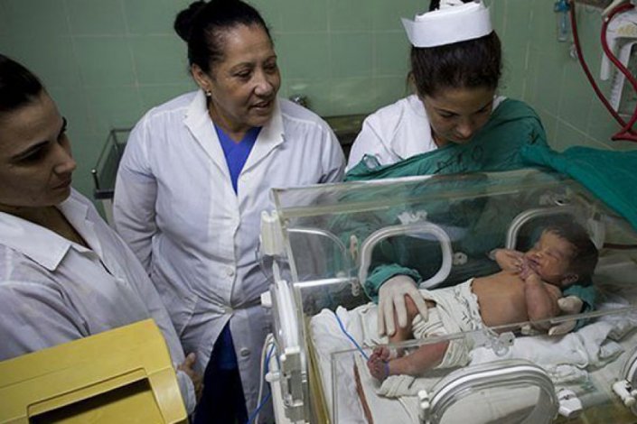 Cuba atinge em 2018 a taxa de mortalidade infantil mais baixa da sua história