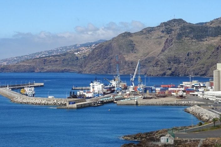 Porto do Caniçal