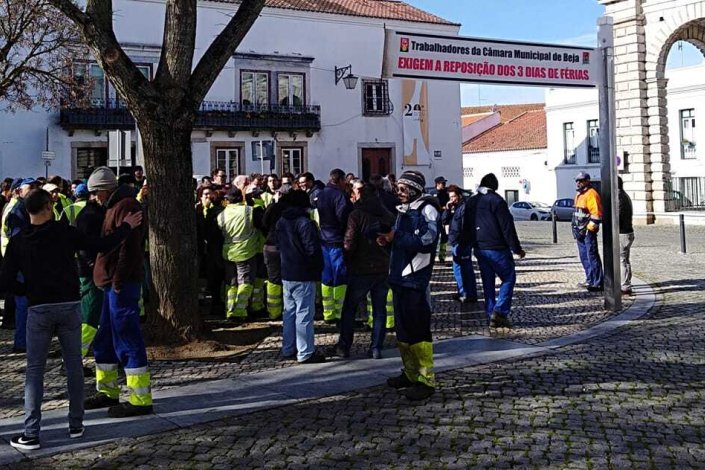 Concentração dos trabalhadores municipais de Beja