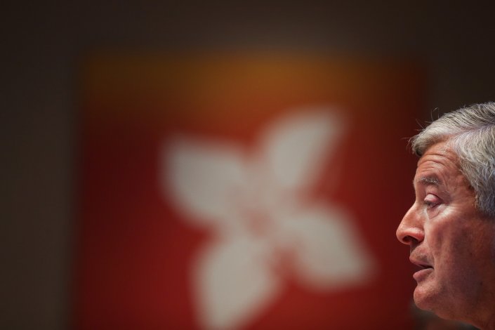 O presidente do BPI, Pablo Forero, durante a conferência de imprensa para divulgação dos resultados anuais relativos ao exercício de 2018, em Lisboa, 1 de Fevereiro de 2019