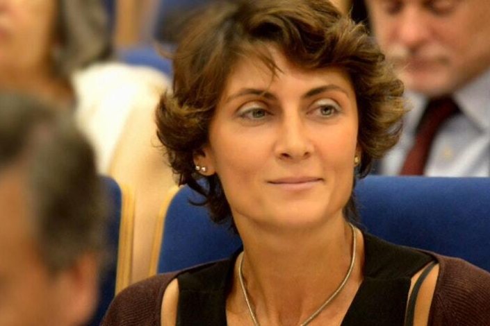 Nazaré Costa Cabral