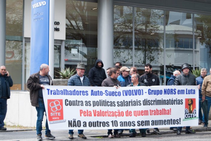 Concentração dos trabalhadores da Auto-Sueco no Porto, 5 de Abril de 2019
