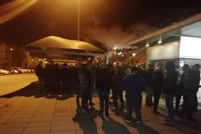 Piquete de greve dos trabalhadores à porta da ATF