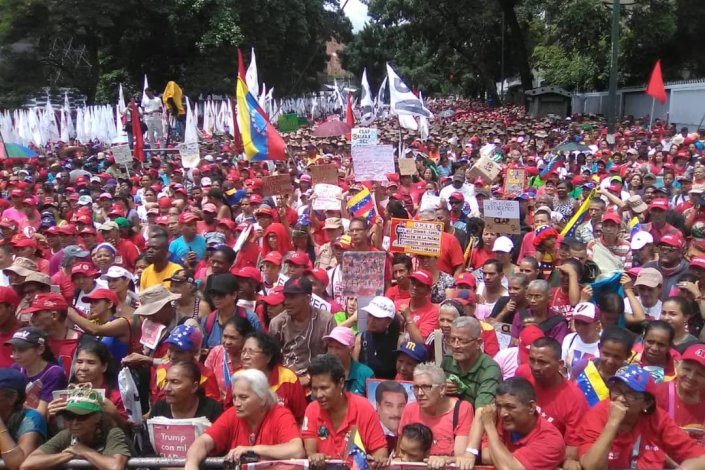 Milhares de pessoas manifestaram-se, em Caracas, em defesa dos CLAP e contra a política de assédio da administração norte-americana