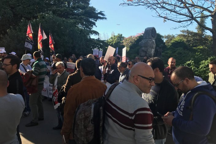 Trabalhadores das empresas do grupo Águas de Portugal concentrados esta tarde no Jardim do Príncipe Real, Lisboa, 10 de Novembro de 2017