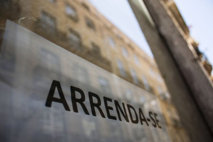 Os jovens estão especialmente protegidos no acesso à habitação pela Constituição da República Portuguesa