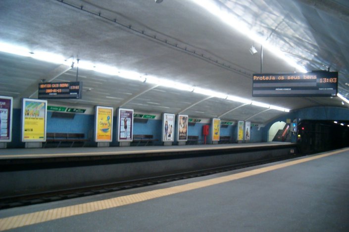 A Câmara Municipal de Loures exige que a rede se estenda a mais locais do concelho