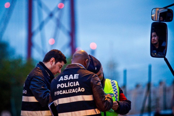 Os trabalhadores da ASAE estão hoje a realizar uma greve de 24 horas para exigir melhores condições no novo regime de criação da carreira especial de inspecção