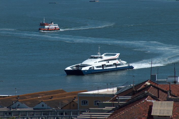 Dos nove navios que possuía, a administração vendeu um «e iria vender mais, se não tivesse sido invertida a dinâmica das privatizações», aponta o sindicato