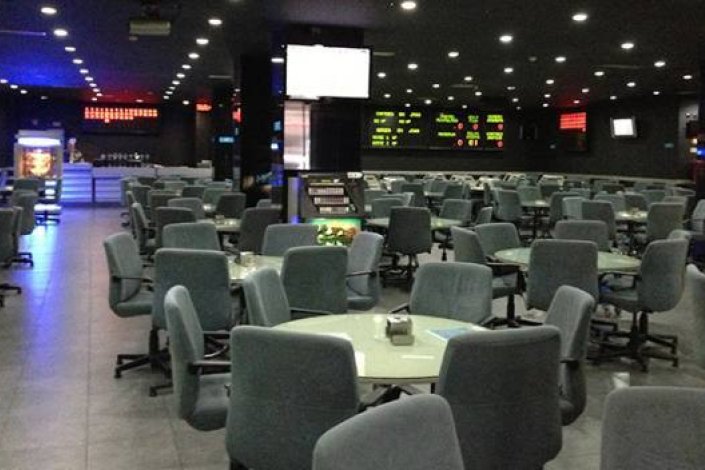Trabalhadores do Bingo do Boavista vêem reposto o pagamento do feriado