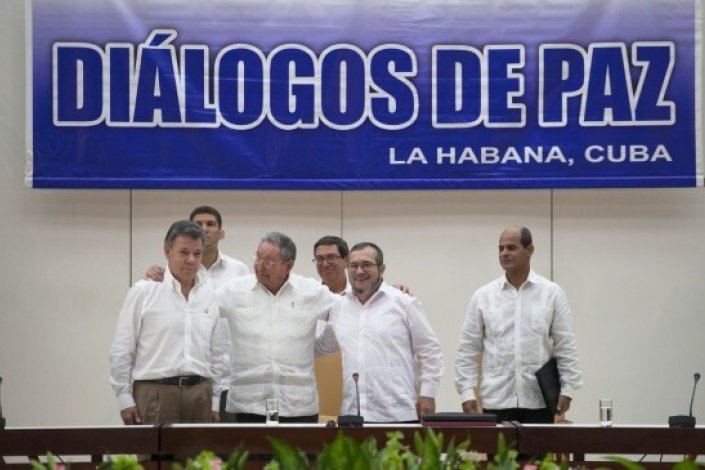 O acordo de cessar-fogo bilateral e definitivo foi firmado dia 23 de Junho em Havana