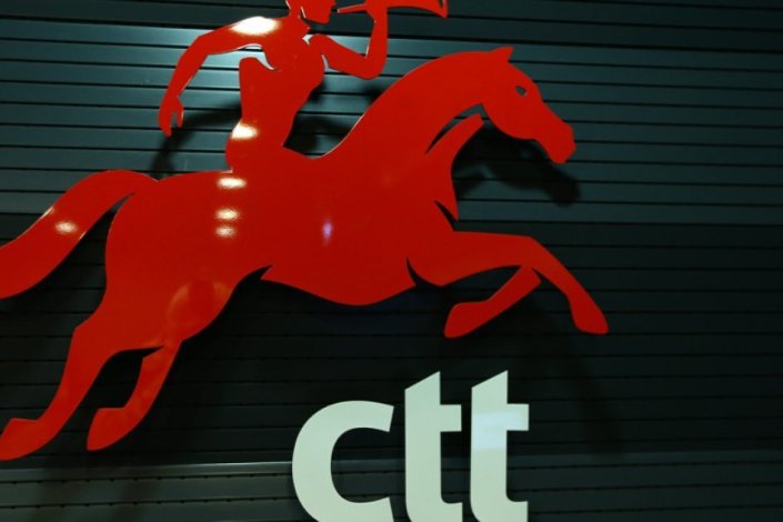 Os carteiros do Centro de Distribuição de Alcobaça e Nazaré exigem a contratação de mais pessoal e melhores condições de trabalho