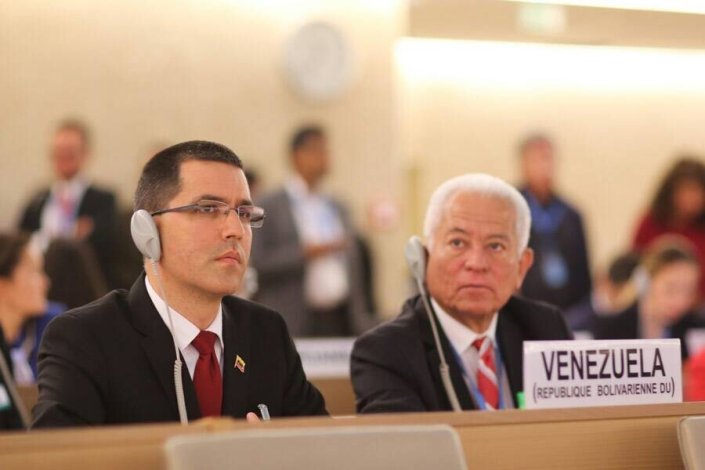 Delegação venezuelana presente na sessão desta segunda-feira do Conselho dos Direitos Humanos da ONU, em Genebra