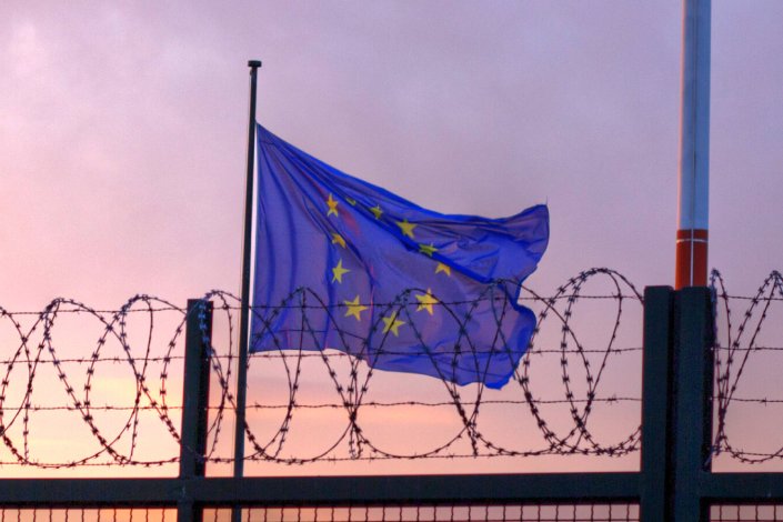 O Parlamento Europeu vai votar relatórios que propõem a proliferação dos campos de detenção para migrantes às portas da União Europeia