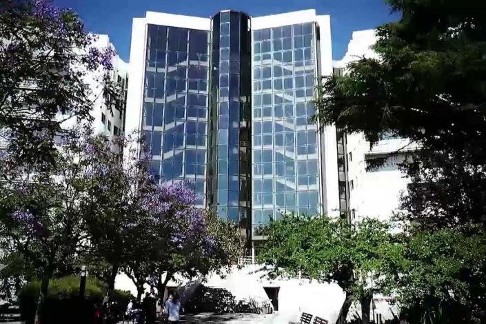 Tribuna Pública na FCSH sobre as consequências da passagem a Fundação