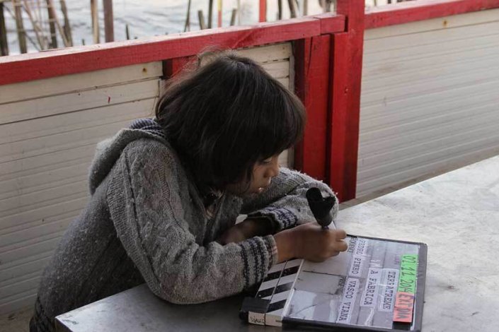 Fotograma do filme «A Fábrica de Nada»