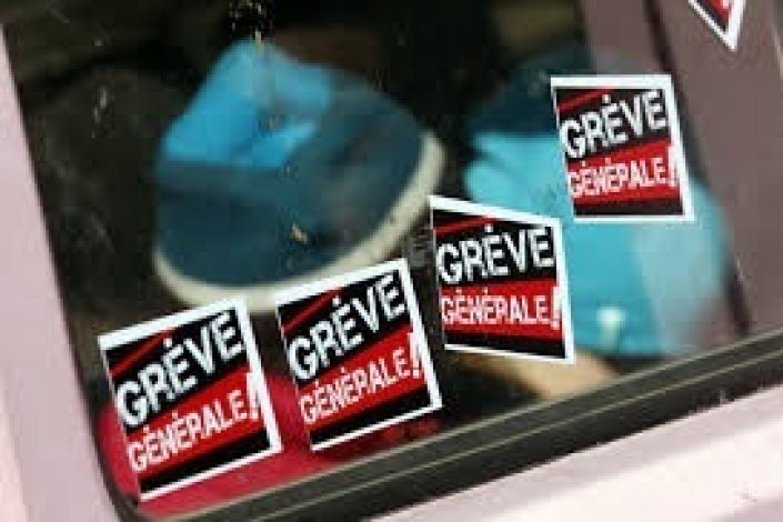 O novo pacote laboral que o Governo francês quer implementar tem merecido ampla contestação