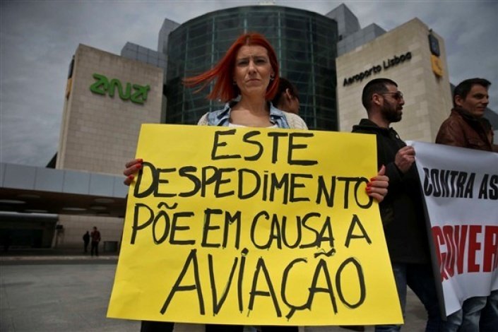 Trabalhadores lutam contra o despedimento colectivo de que são alvo na Portway