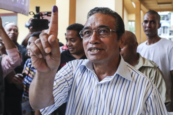 O presidente eleito, Francisco Guterres Lu-Olo, após exercer o seu direito de voto nas presidenciais de segunda-feira