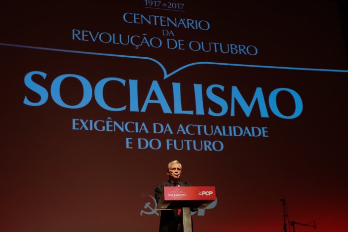 O programa de comemorações do Centenário da Revolução de Outubro, dinamizado pelo PCP ao longo de 2017, encerrou este sábado, na Invicta