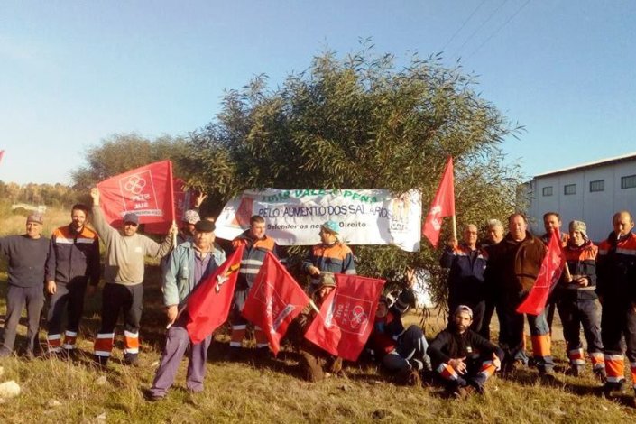 Oficinas da empresa estiveram paralisadas no decorrer do protesto.