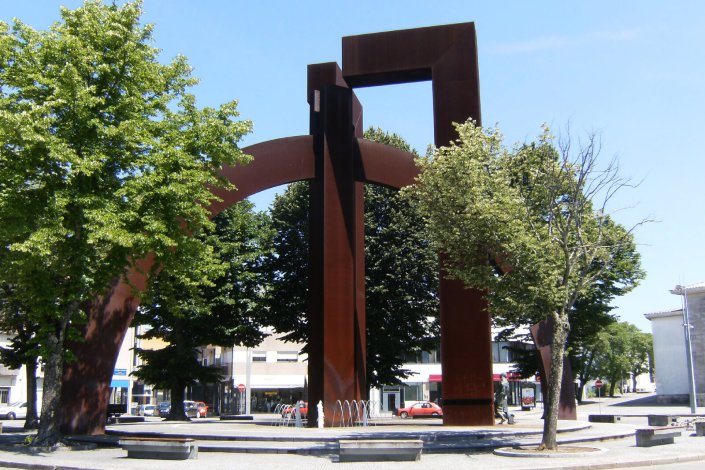 As freguesias Codessos e Lamoso não se vêem representadas na união com Sanfins