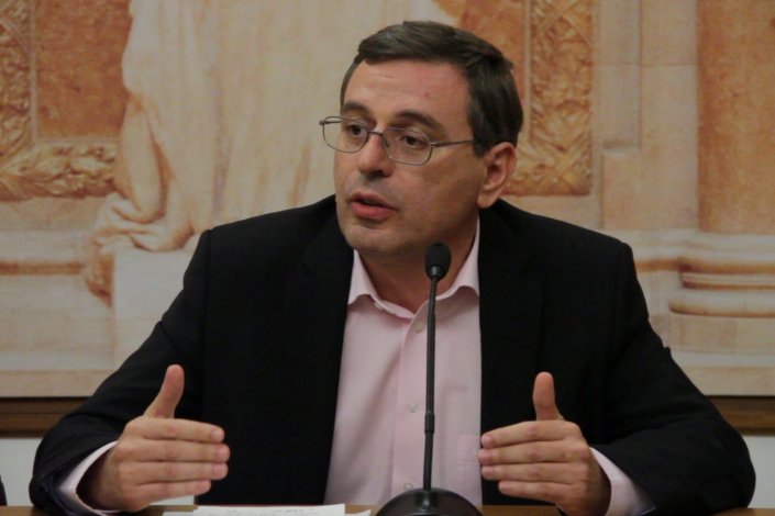 Paulo Sá (PCP) explicou, no Parlamento, que o regime não é um «perdão fiscal» porque os valores em dívida terão que ser pagos integralmente