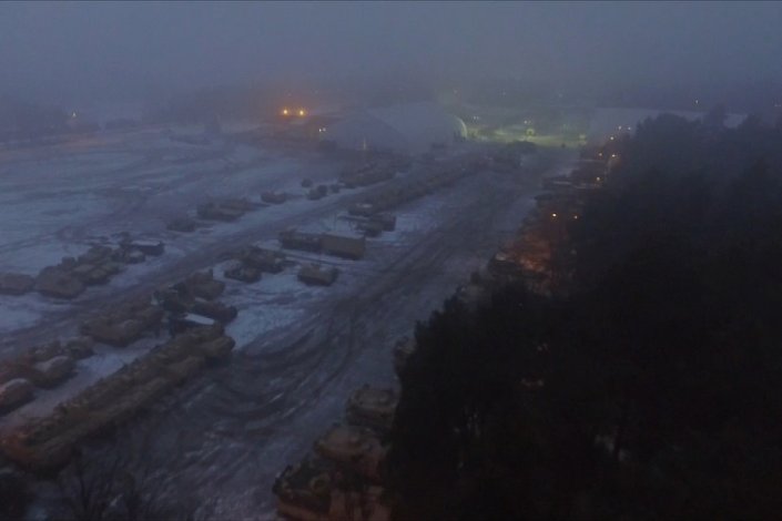 Imagem da base militar norte-americana de Zagan, Polónia, no anúncio produzido pela Hyundai