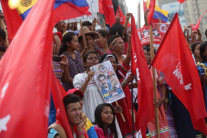 Os oito constituintes que representam os povos indígenas da Venezuela foram eleitos esta terça-feira