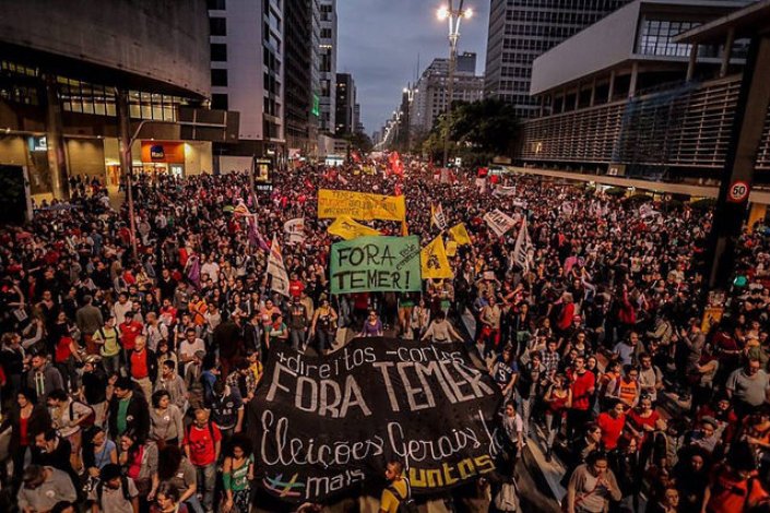 Em São Paulo, mais de cem mil exigiram eleições gerais e denunciaram a agenda do presidente instalado em Brasília após o golpe