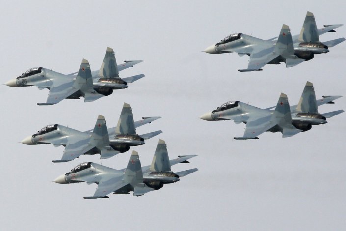 Aviões militares russos intensificaram o patrulhamento das costas da síria