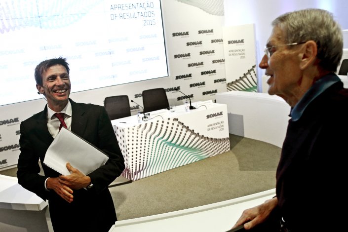 Paulo Azevedo, presidente da Sonae e da sua principal accionista, a Efanor, que congrega os investimentos do seu pai, Belmiro de Azevedo. Na foto, durante a apresentação dos lucros de 2015 da Sonae, no Porto, 17 de Março de 2016. 