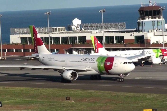 O PCP denuncia o comportamento «inadequado» das companhias aéreas, que motivou o desespero dos passageiros