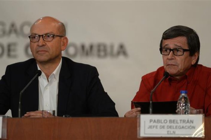 Representantes do ELN e do Governo colombiano anunciaram ontem, em Caracas, o início de negociações públicas de paz, a 27 de Outubro, no Equador