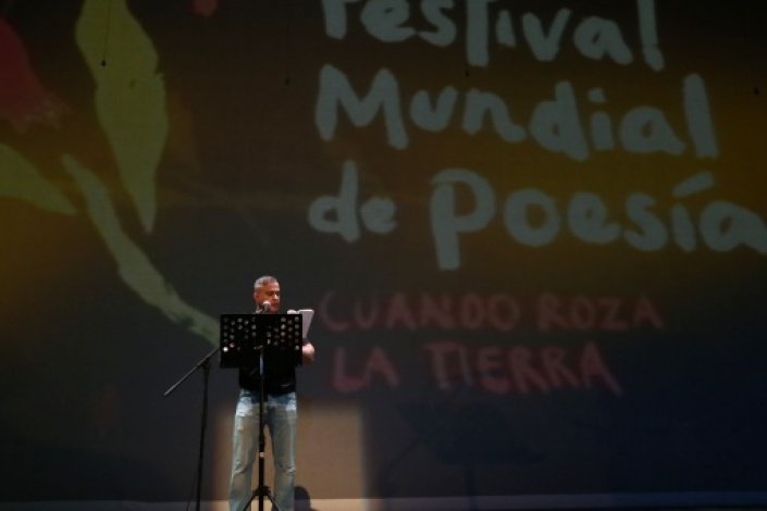 O XIII Festival Mundial de Poesia decorre na Venezuela até dia 2 de Julho.