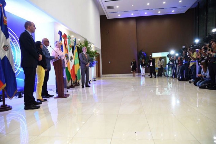 Jorge Rodríguez lamentou, no encontro com a imprensa, as pressões externas exercidas sobre a oposição venezuelana, bem como a campanha mediática em torno do grupo terrorista recentemente desarticulado no país