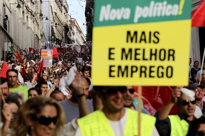 A luta dos trabalhadores pelo aumento de salários tem sido constante